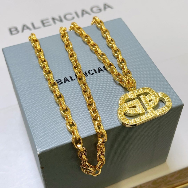 Ba1en*iaga necklaces